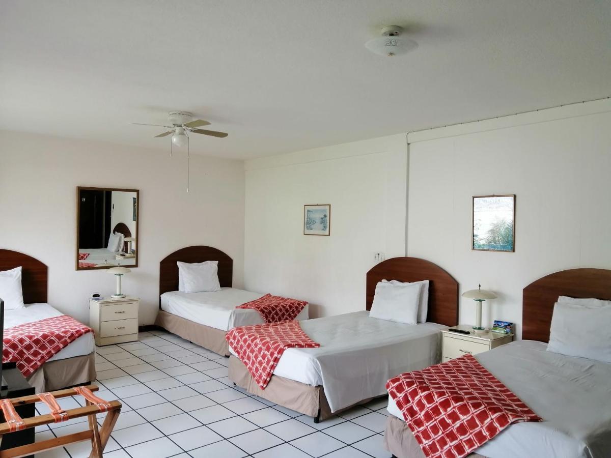 Novohostal B&B Guatemala City Екстер'єр фото
