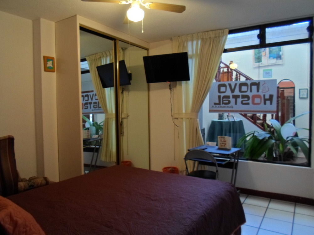 Novohostal B&B Guatemala City Екстер'єр фото