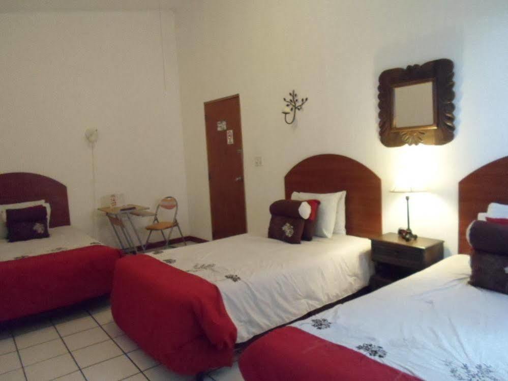 Novohostal B&B Guatemala City Екстер'єр фото